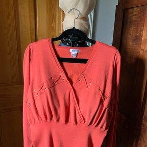 Sweater w/grommet cross detail